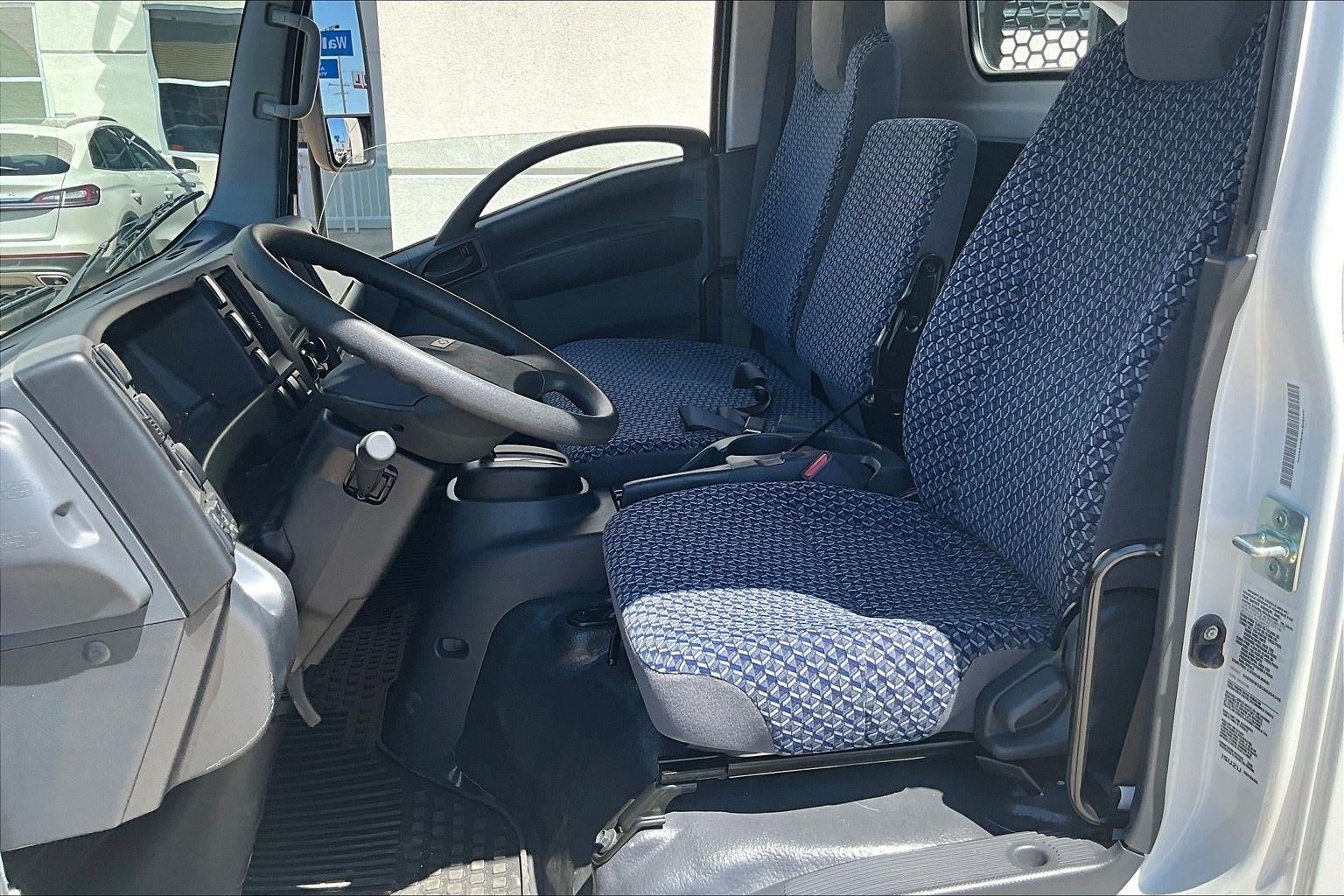 2025 Chevrolet Low Cab Forward 3500 HG Base