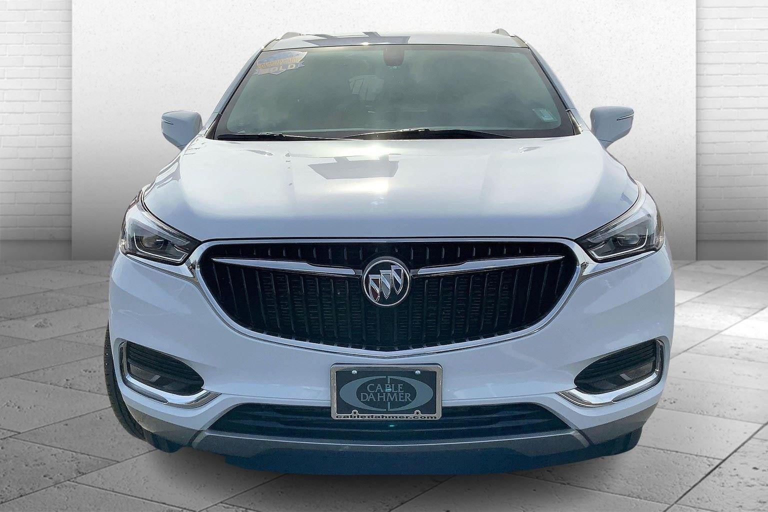 Used 2020 Buick Enclave Essence with VIN 5GAERBKW6LJ184546 for sale in Kansas City