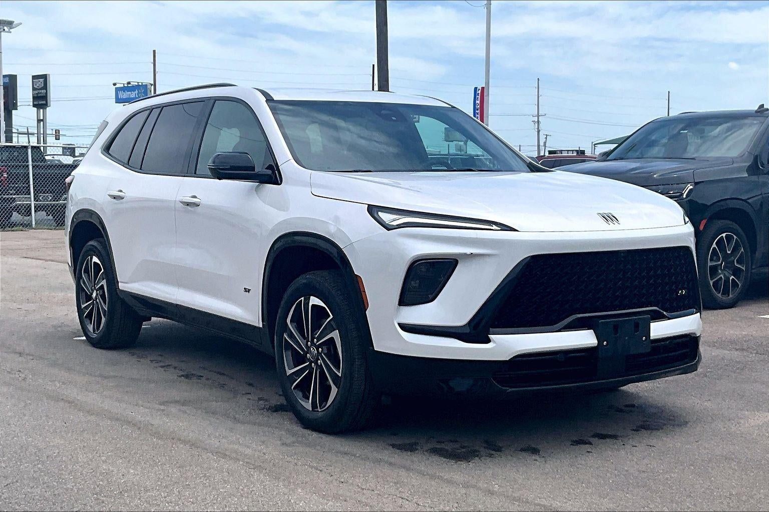 2025 Buick Enclave Sport Touring's photo