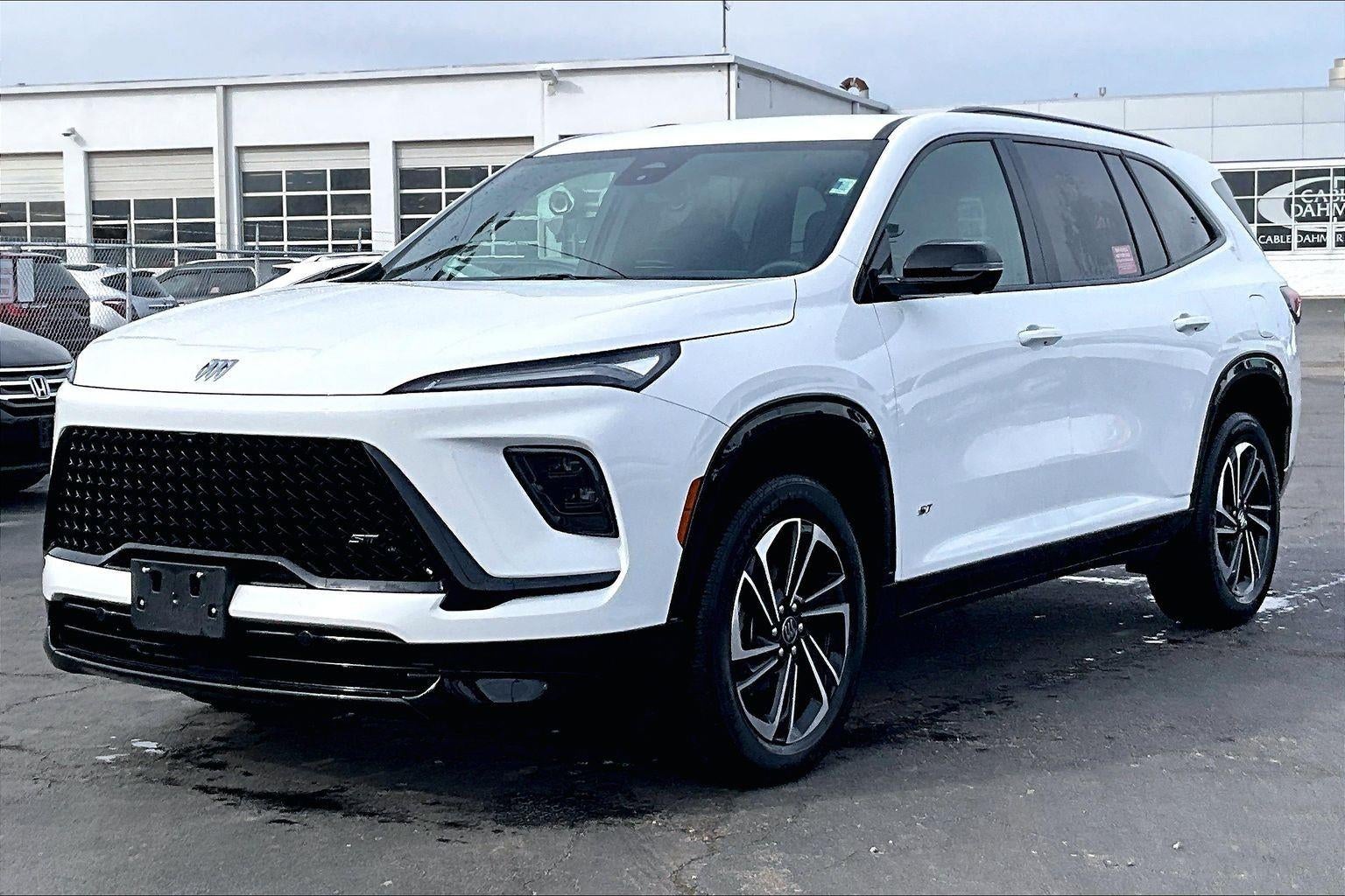 2025 Buick Enclave Sport Touring