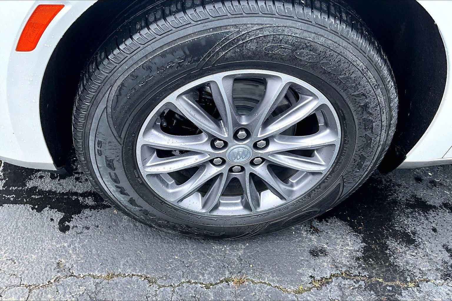 Used 2022 Buick Enclave Essence with VIN 5GAEVAKW0NJ185023 for sale in Kansas City