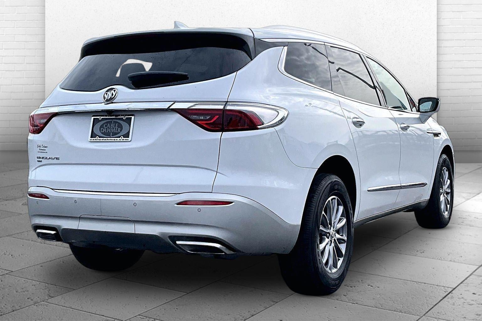 2023 Buick Enclave Essence