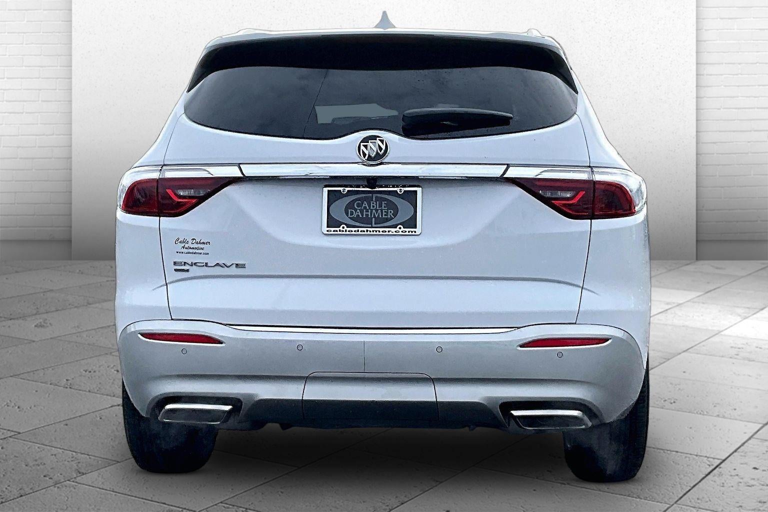 2023 Buick Enclave Essence