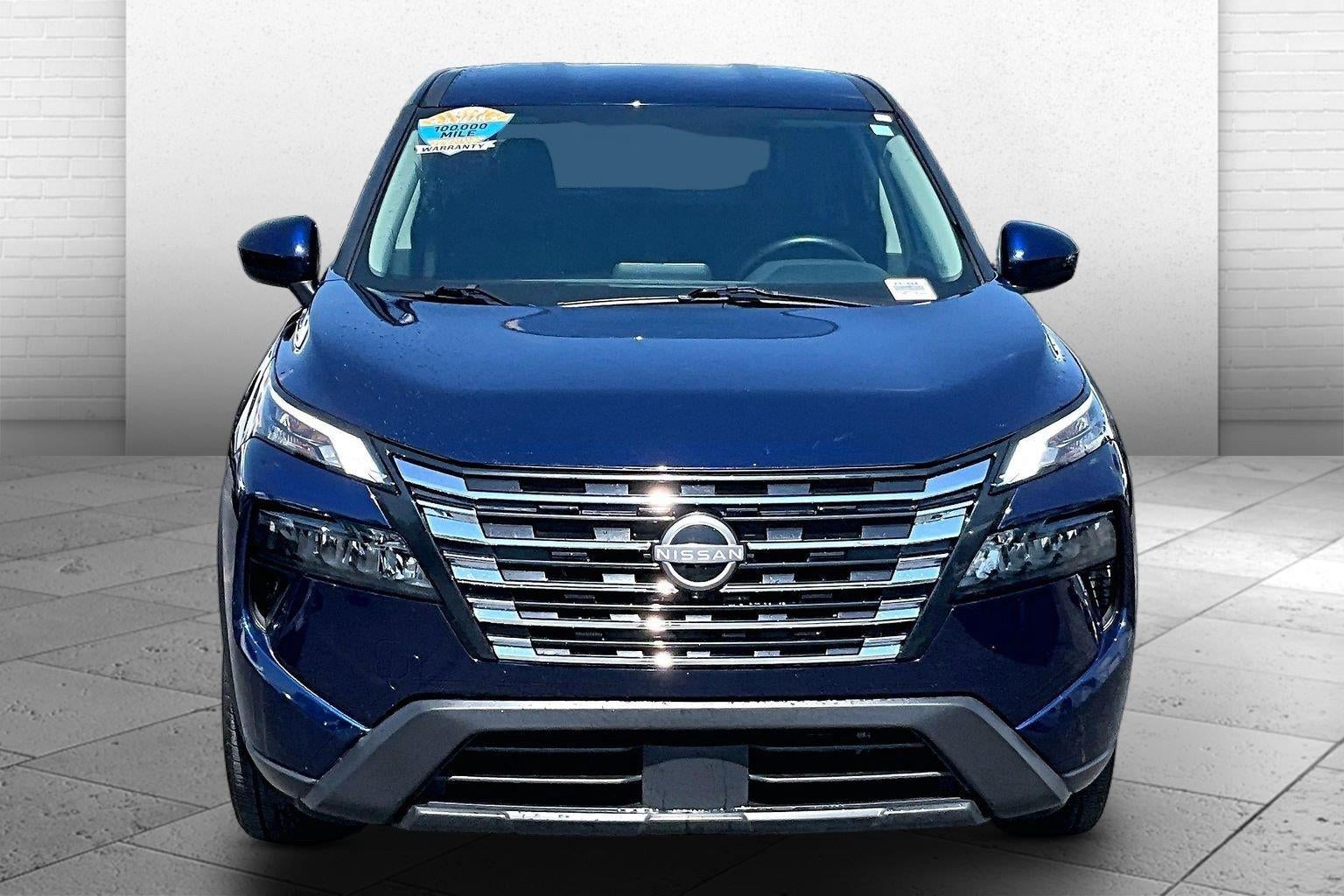 Used 2025 Nissan Rogue SV with VIN 5N1BT3BB0SC826411 for sale in Kansas City
