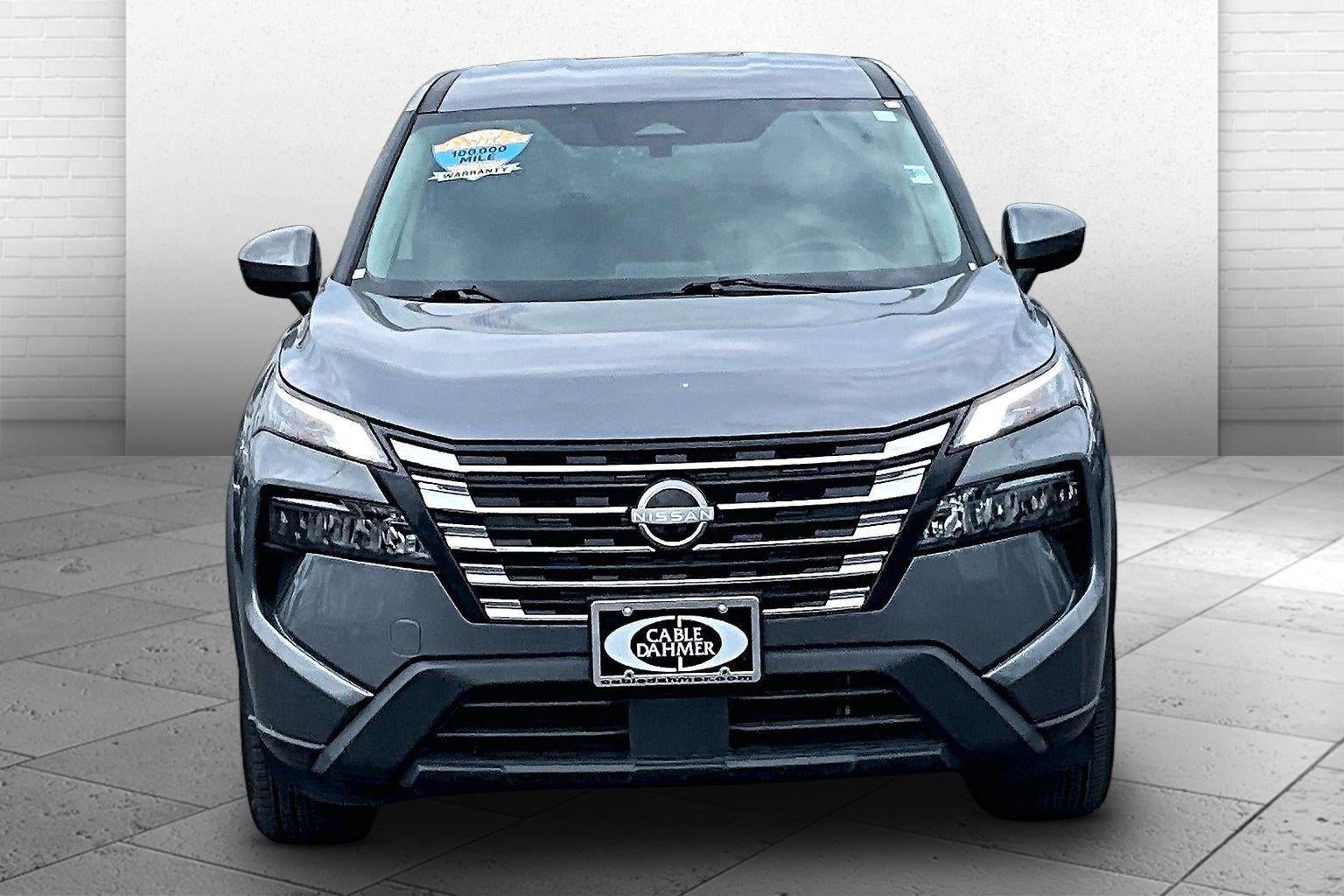 Used 2025 Nissan Rogue SV with VIN 5N1BT3BB3SC813717 for sale in Kansas City