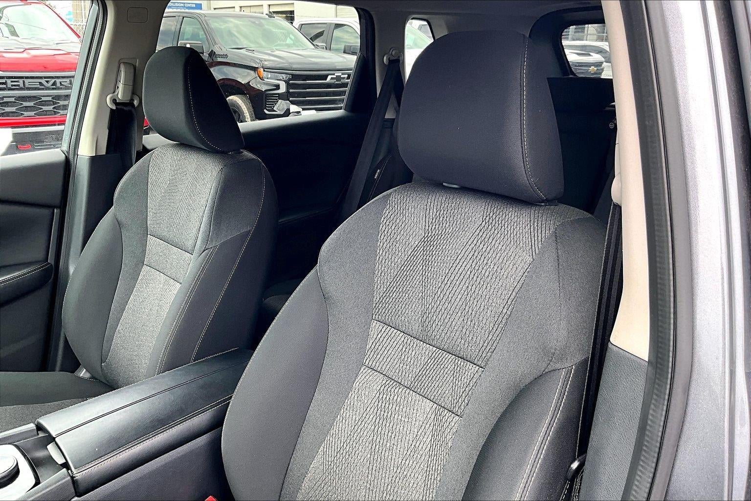 2025 Nissan Rogue SV - Photo 23