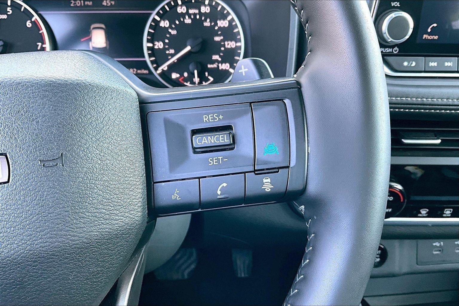 2025 Nissan Rogue SV