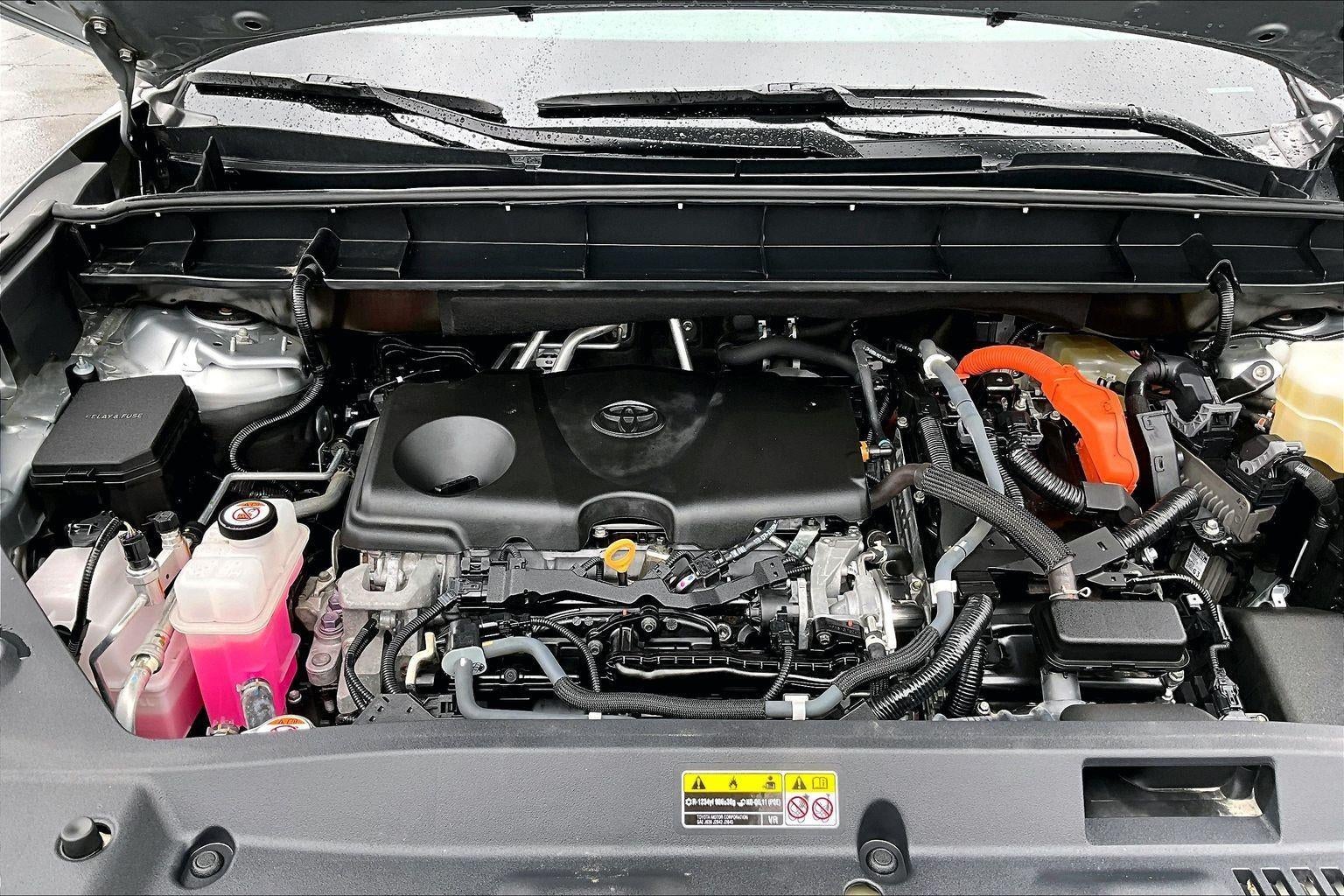 2021 Toyota Highlander Hybrid Platinum