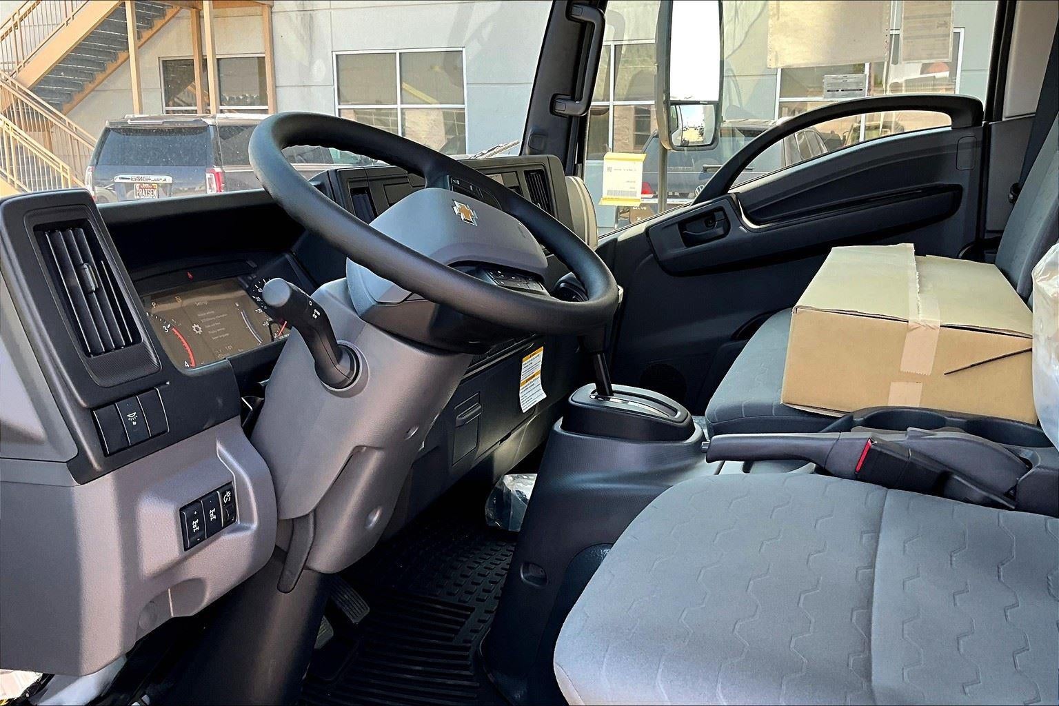 2025 Chevrolet Low Cab Forward 4500 XD Base