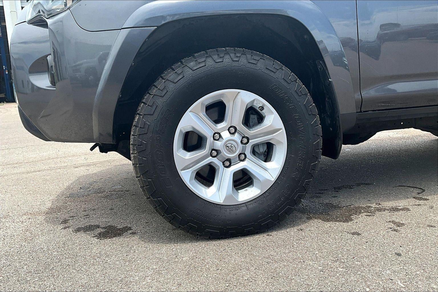 Used 2020 Toyota 4Runner SR5 with VIN JTEBU5JR2L5742314 for sale in Kansas City