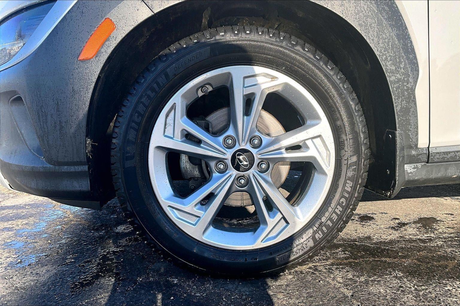 Used 2022 Hyundai Kona SEL with VIN KM8K62AB6NU882595 for sale in Kansas City