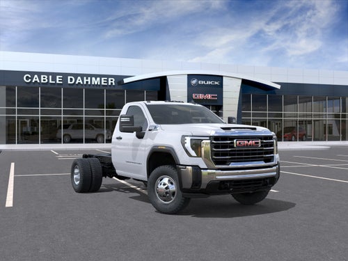 2026 GMC Sierra 3500 HD Chassis Cab Pro