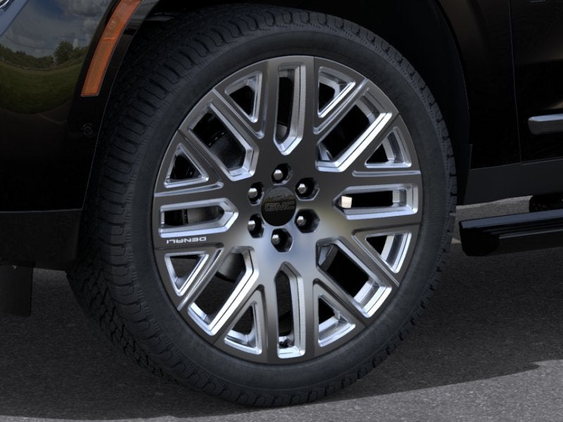 2026 GMC Yukon Denali Ultimate - Photo 9