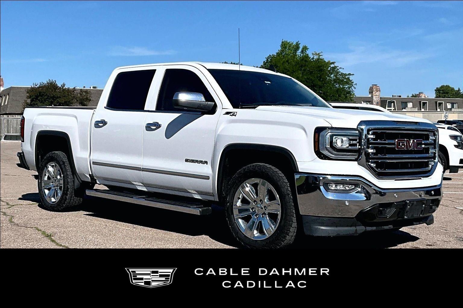 2017 GMC Sierra 4WD Crew Cab Short Box SLT's photo