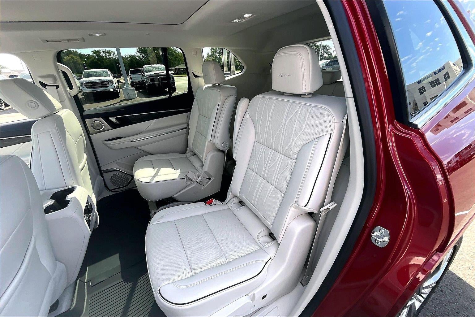 2027 Buick Enclave Avenir