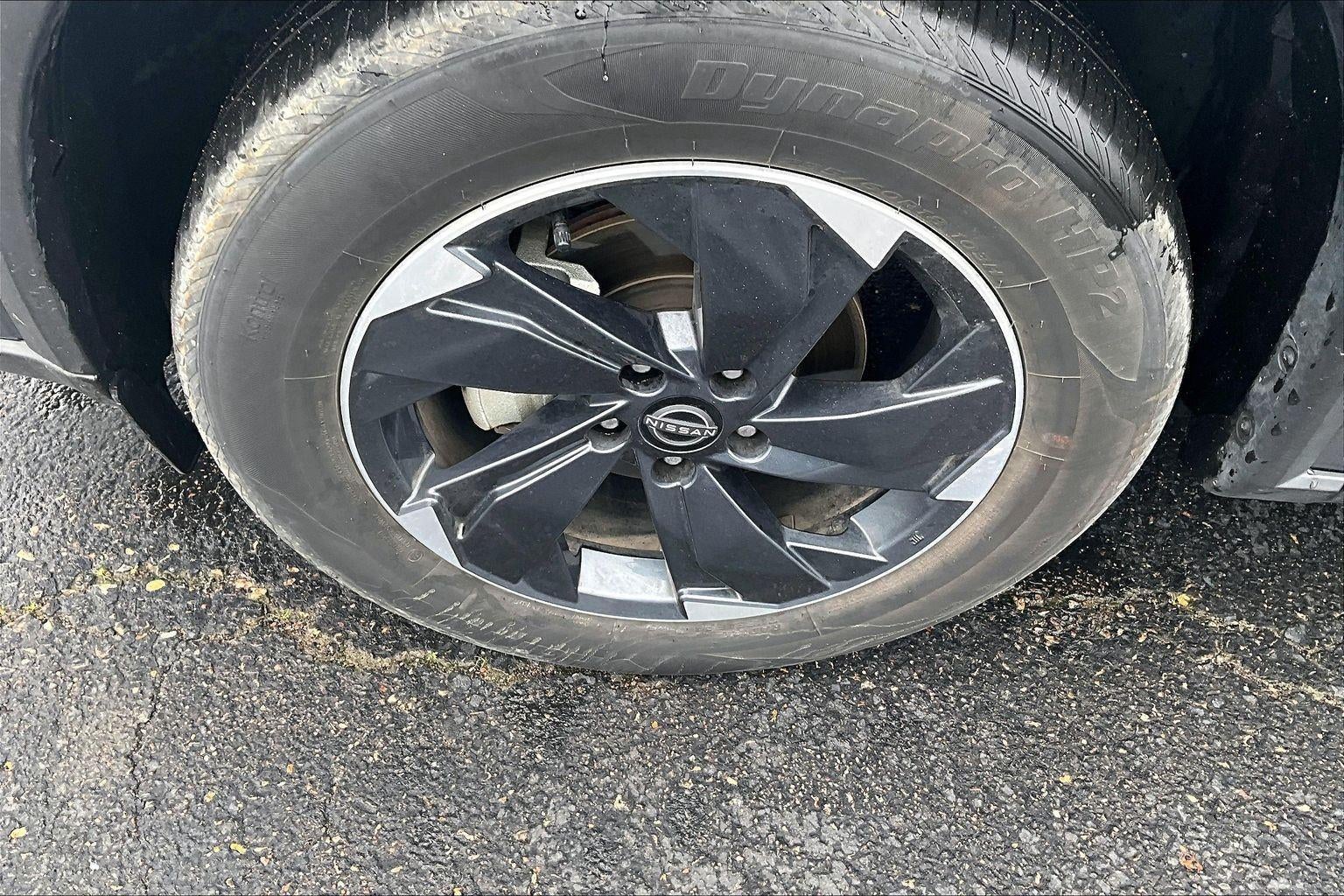 Used 2025 Nissan Rogue SV with VIN 5N1BT3BB9SC830571 for sale in Kansas City