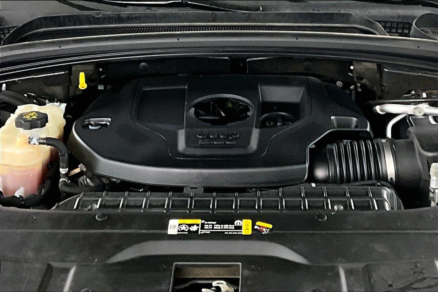 2022 Jeep Grand Cherokee Summit