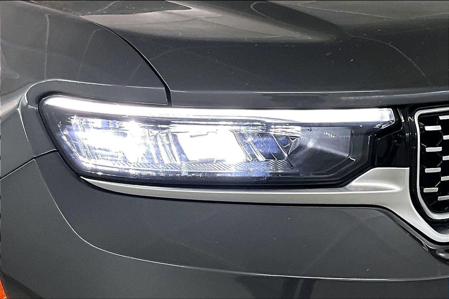 2022 Jeep Grand Cherokee Summit