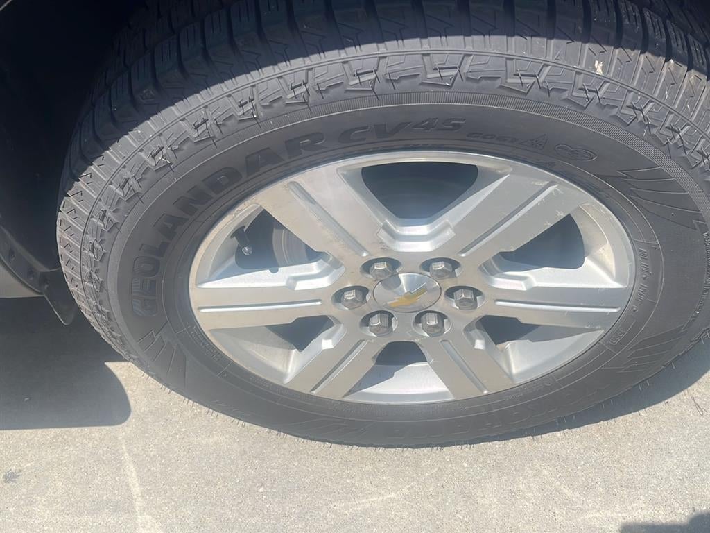 2011 Chevrolet Traverse LT w/2LT