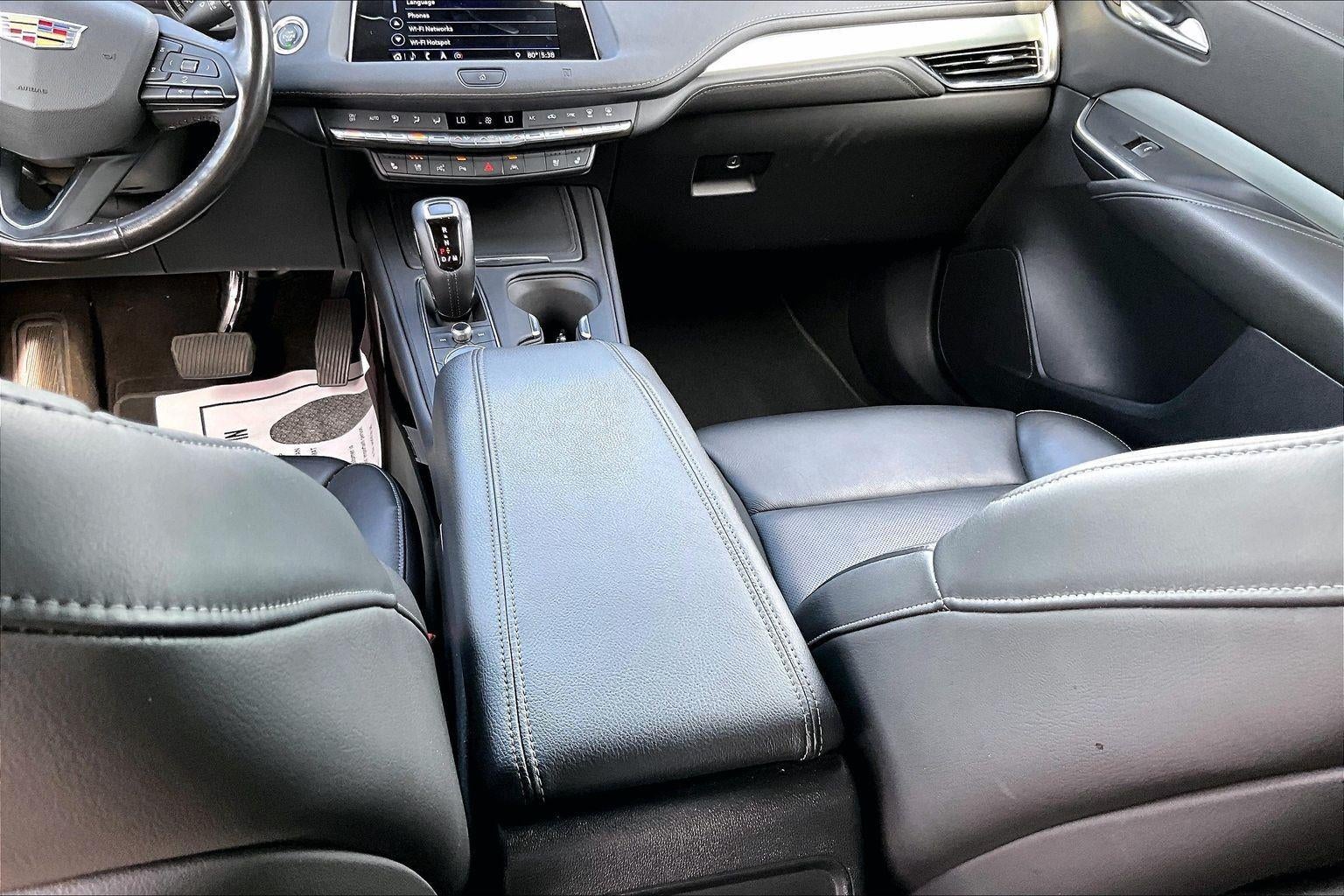 2019 Cadillac XT4 AWD Premium Luxury