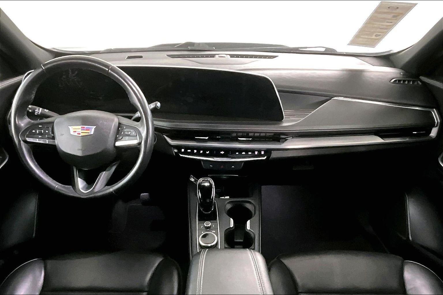 2024 Cadillac XT4 AWD Premium Luxury