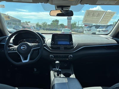 2025 Nissan Altima SV