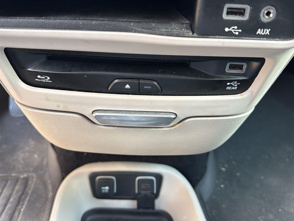 2020 Chrysler Pacifica Touring L Plus