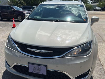 2020 Chrysler Pacifica Touring L Plus