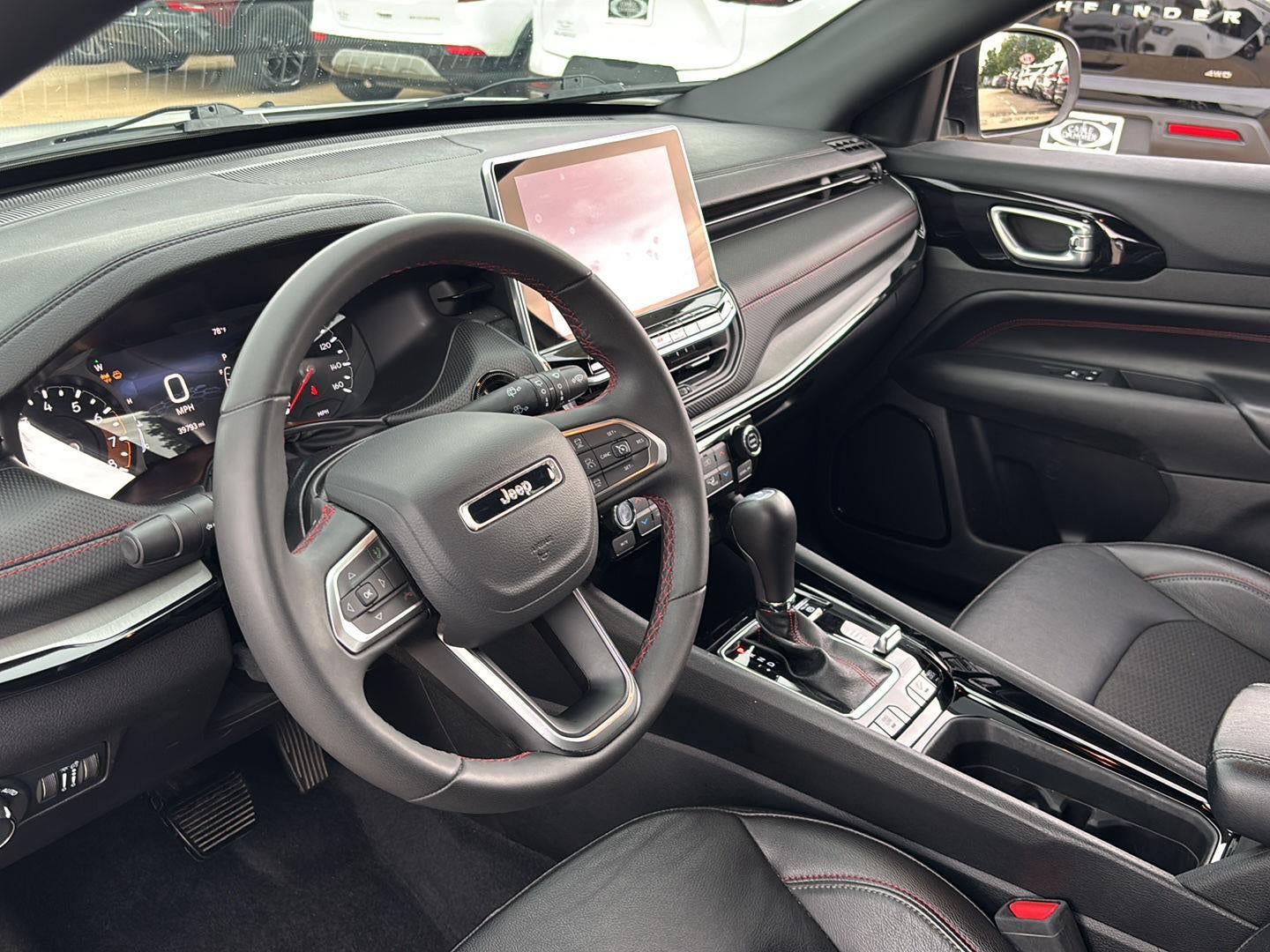 2025 Jeep Compass Trailhawk