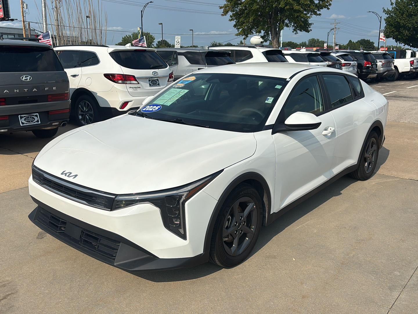 2025 Kia K4 LXS