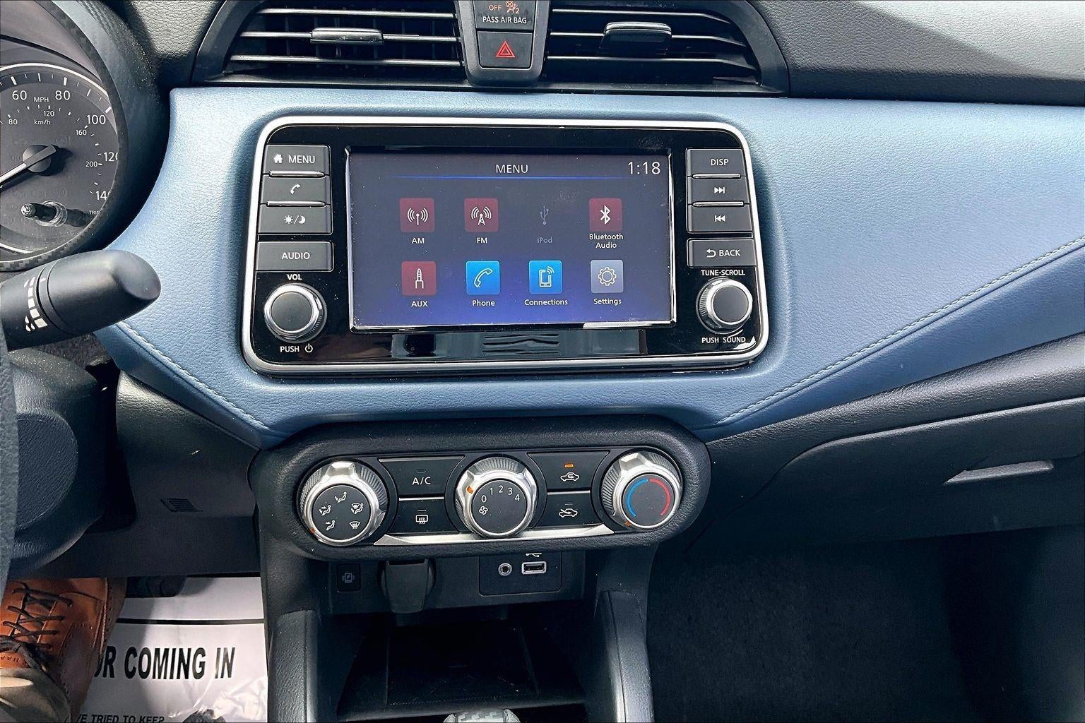 2025 Nissan Versa SV