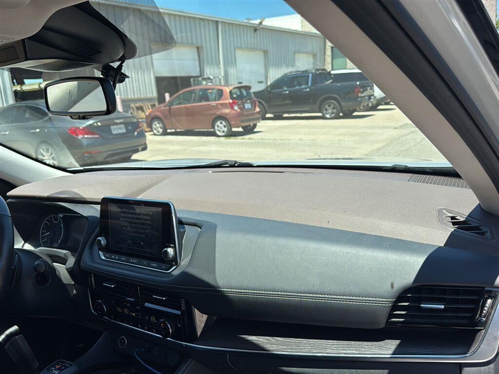 2021 Nissan Rogue SL