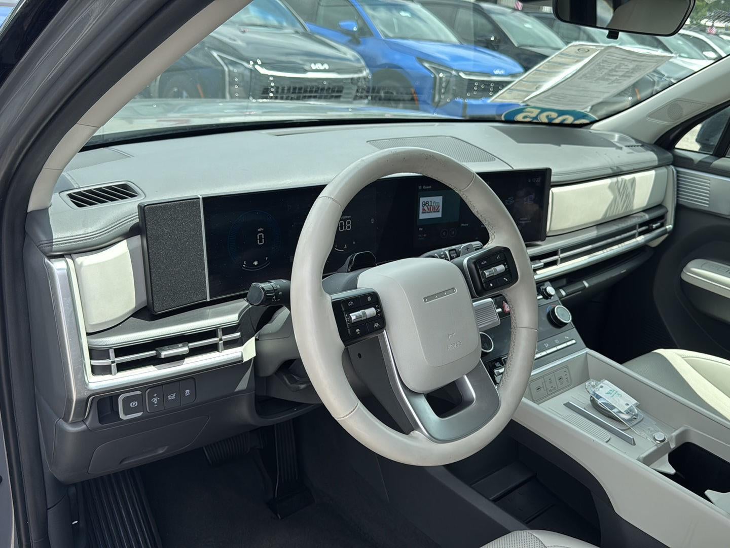 2025 Hyundai SANTA FE SEL