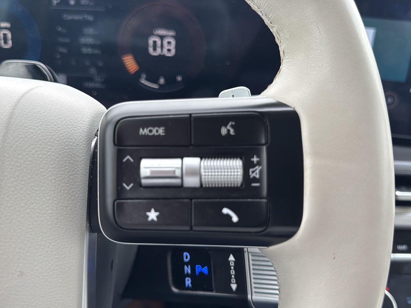 2025 Hyundai SANTA FE SEL