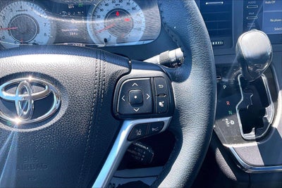 2018 Toyota Sienna SE Premium
