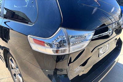 2018 Toyota Sienna SE Premium