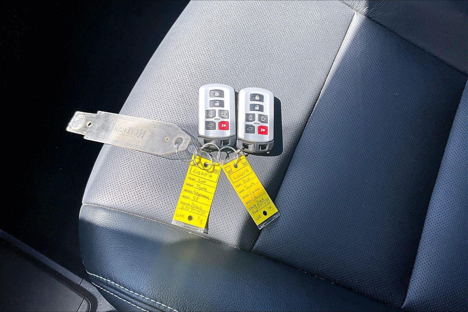 2018 Toyota Sienna SE Premium