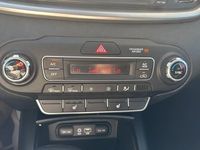 2020 Kia Sorento S V6