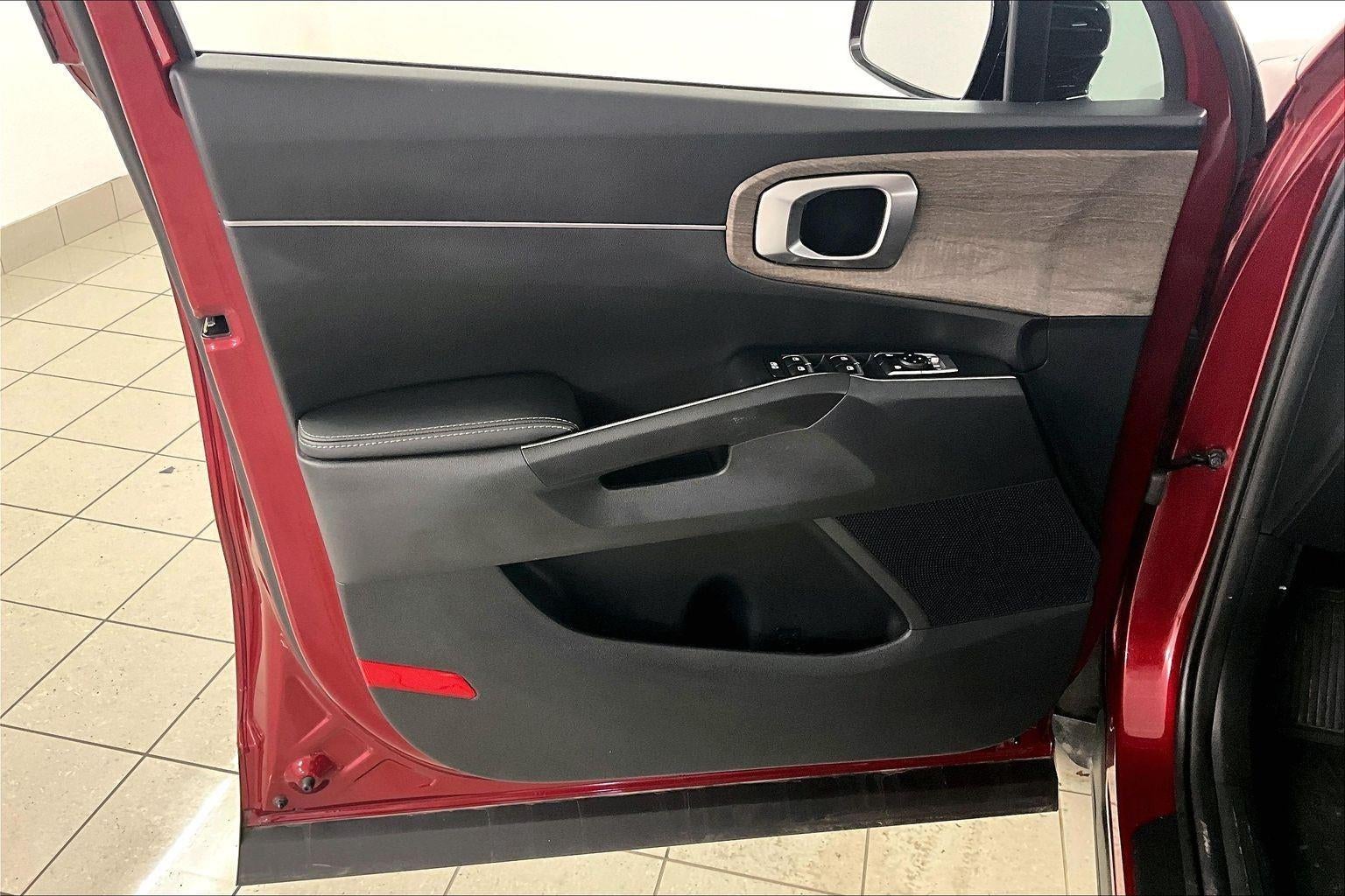 2023 Kia SORENTO X-LINE EX