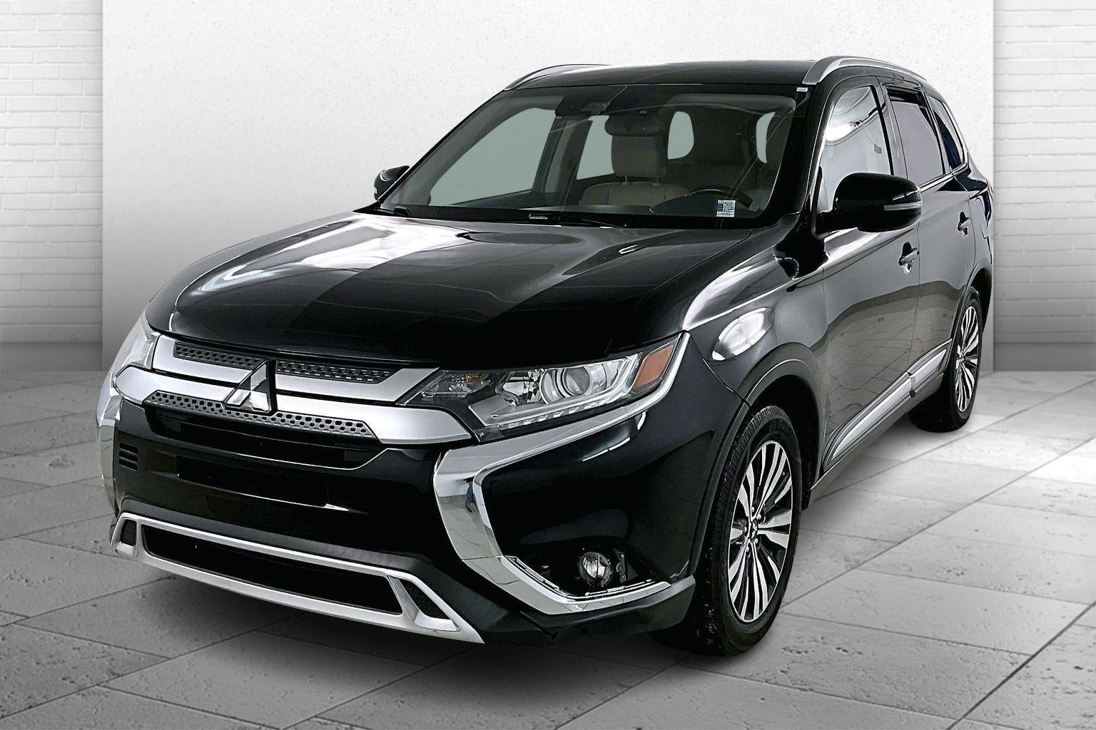 2020 Mitsubishi Outlander SE