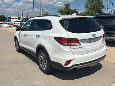 2017 Hyundai Santa Fe SE