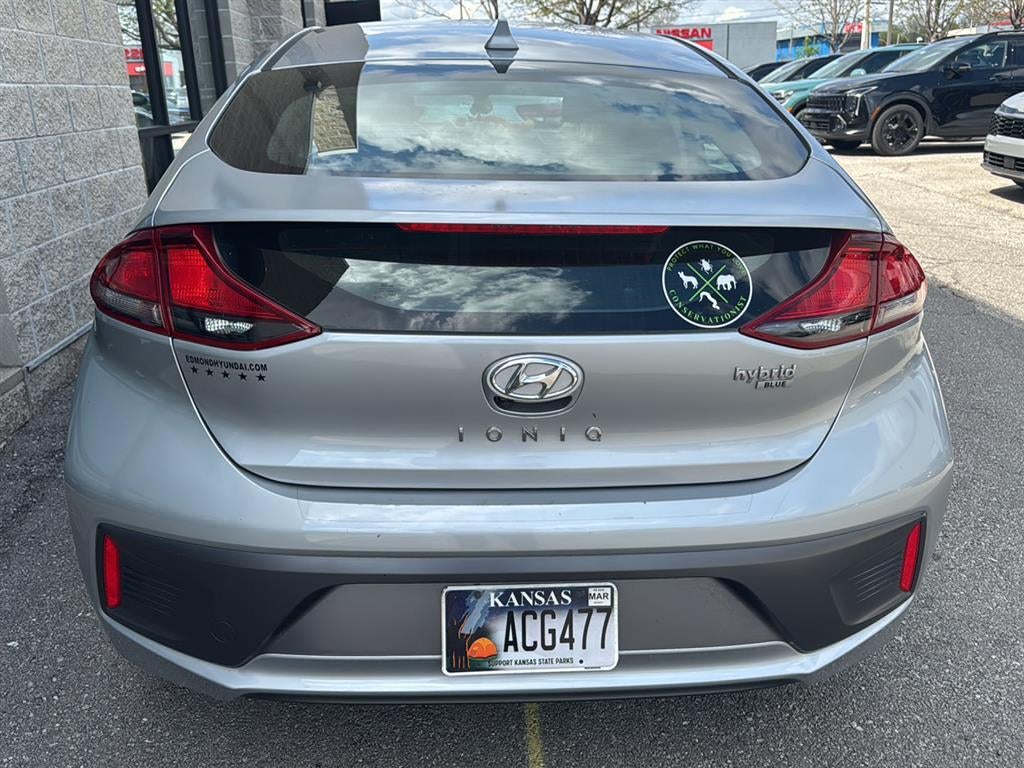 2020 Hyundai Ioniq Hybrid Blue