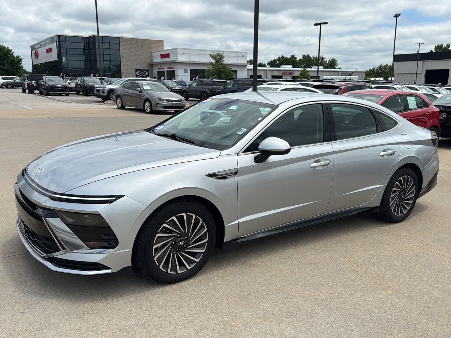 2025 Hyundai Sonata Hybrid SEL