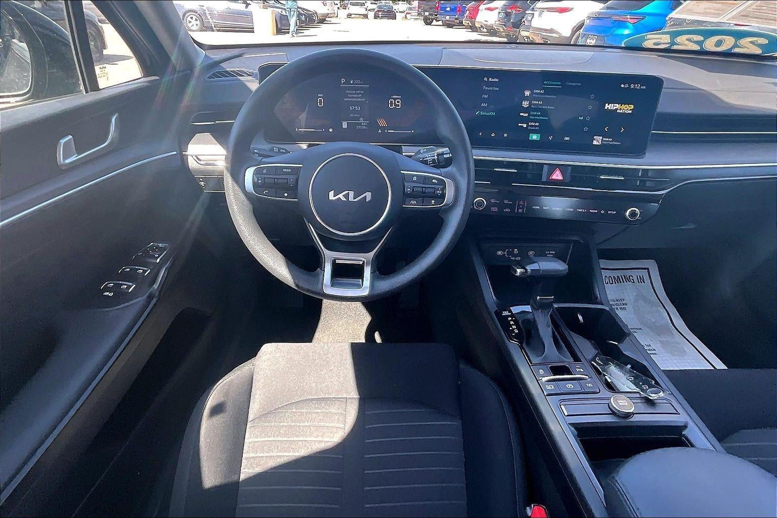 2025 Kia K5 LXS
