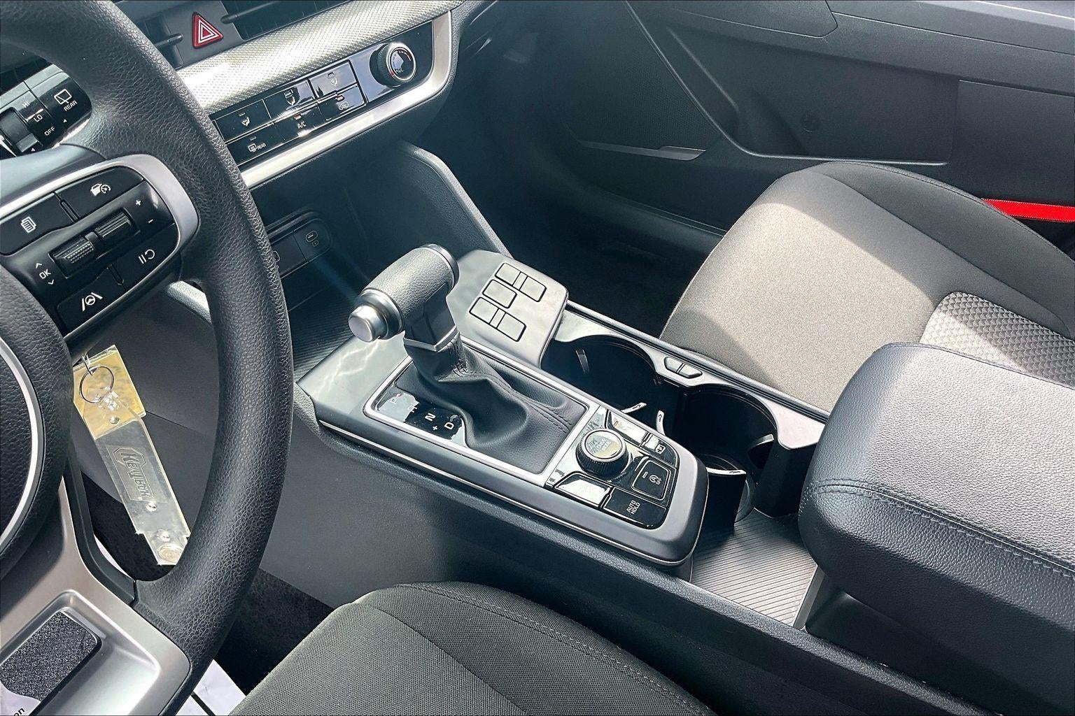 2025 Kia Sportage LX