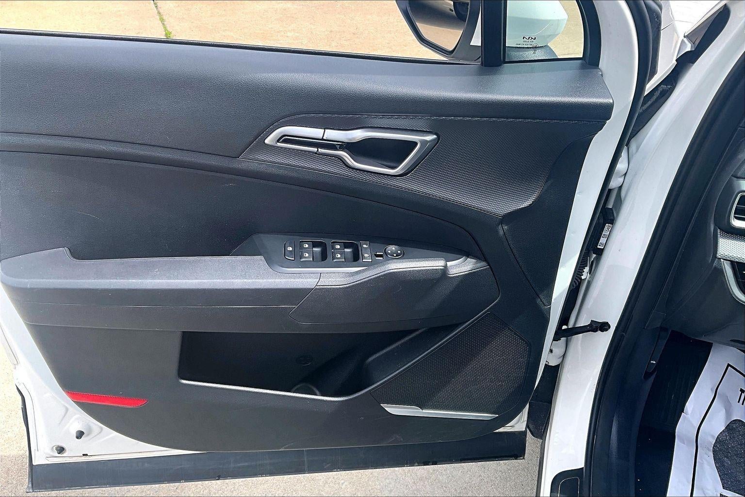 2025 Kia Sportage LX