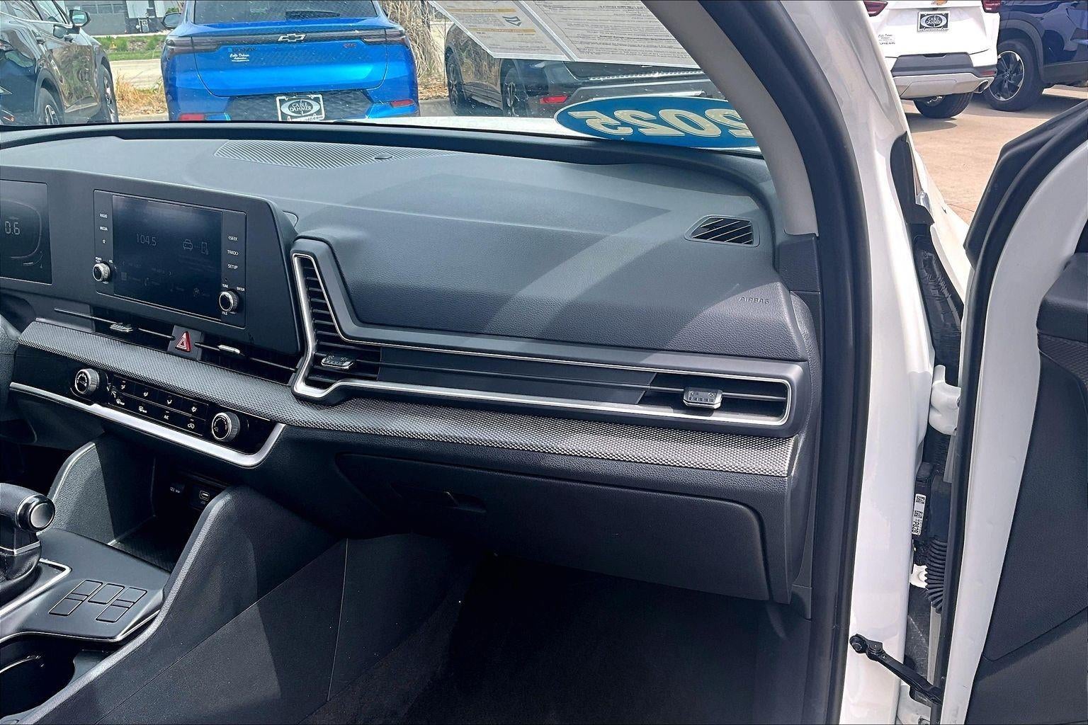 2025 Kia Sportage LX