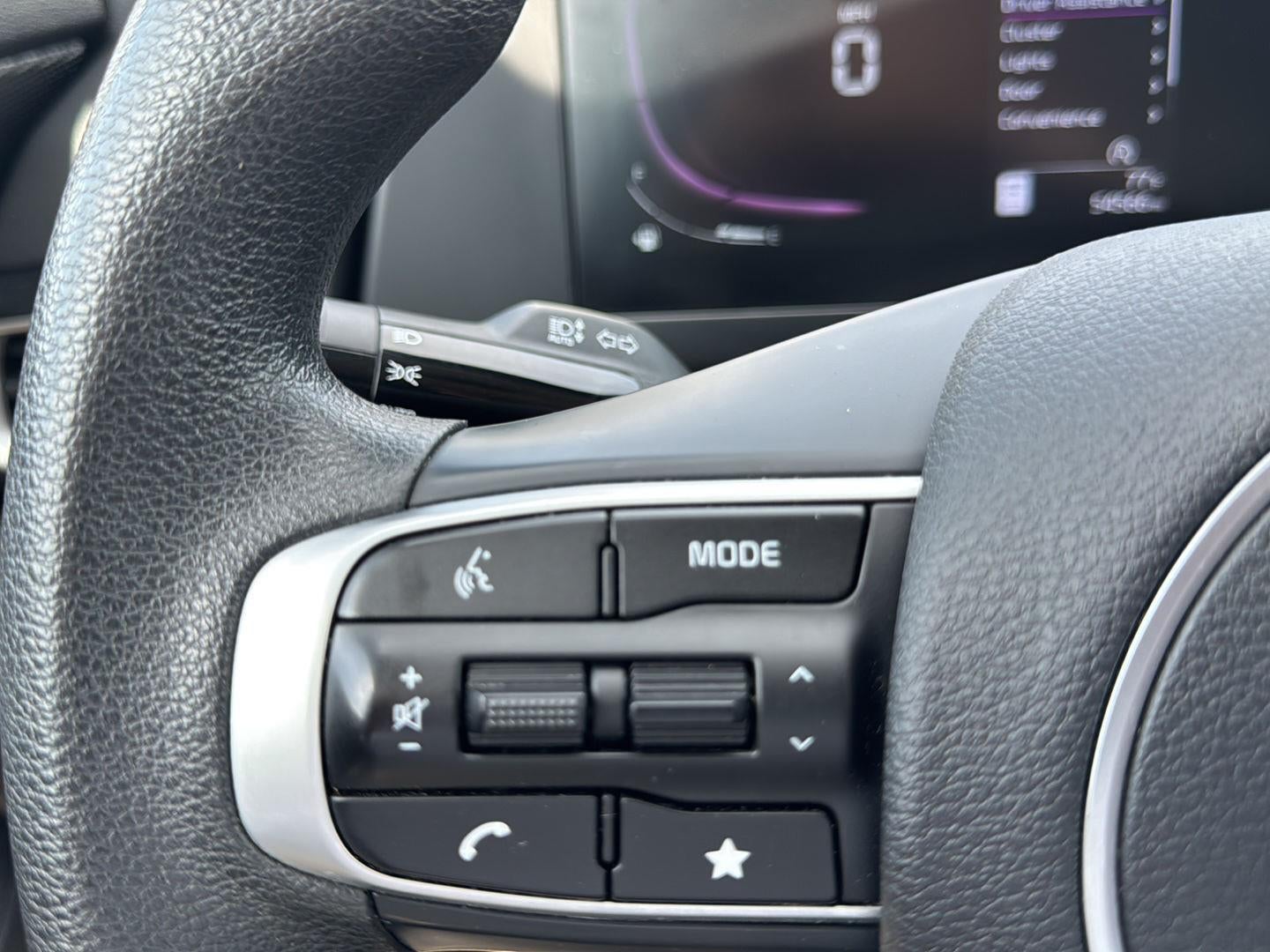 2024 Kia SPORTAGE LX