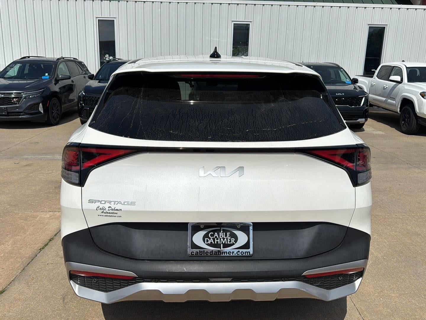 2024 Kia SPORTAGE LX