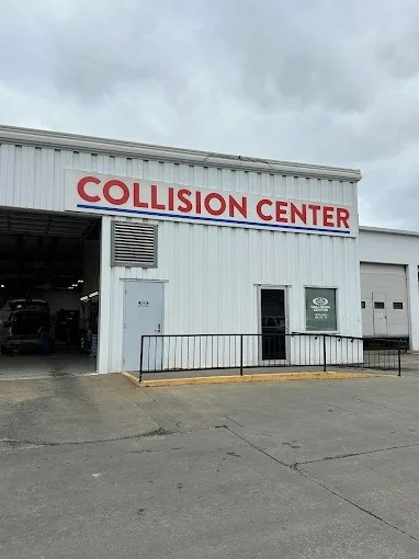 Cable Dahmer of Topeka Collision Center